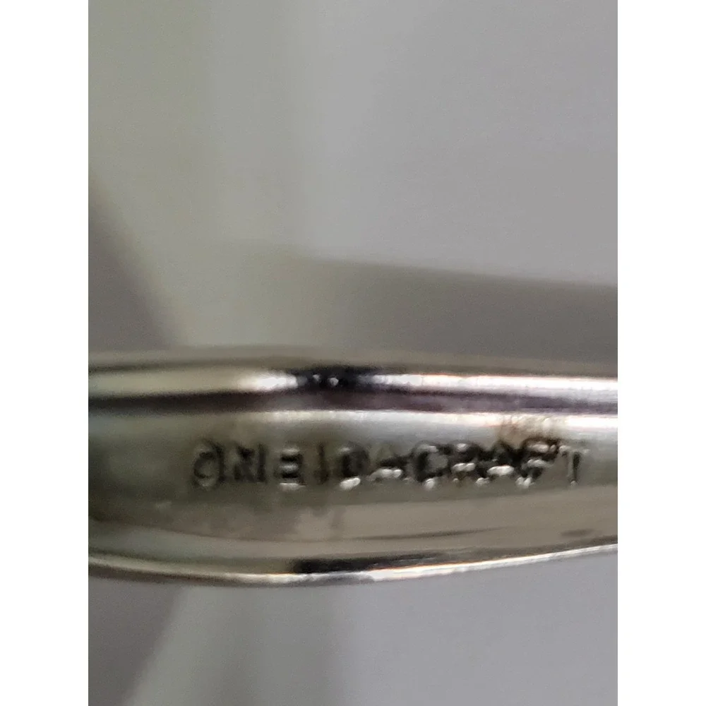 Oneida craft stainless